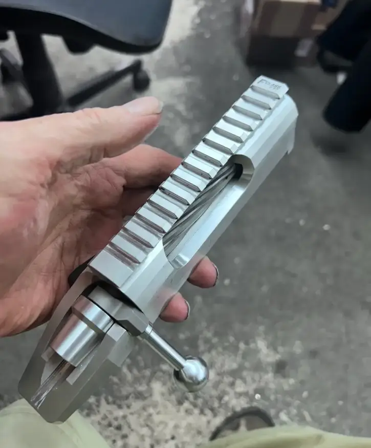 holding-f-class-panda-sa holding-f-class-panda-sa